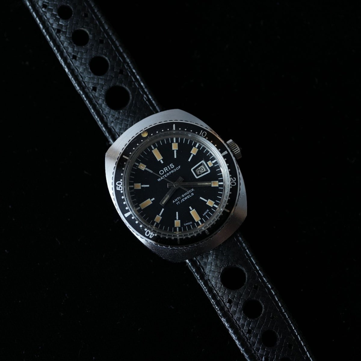 Vintage 1960s Oris Waterproof Skin Diver