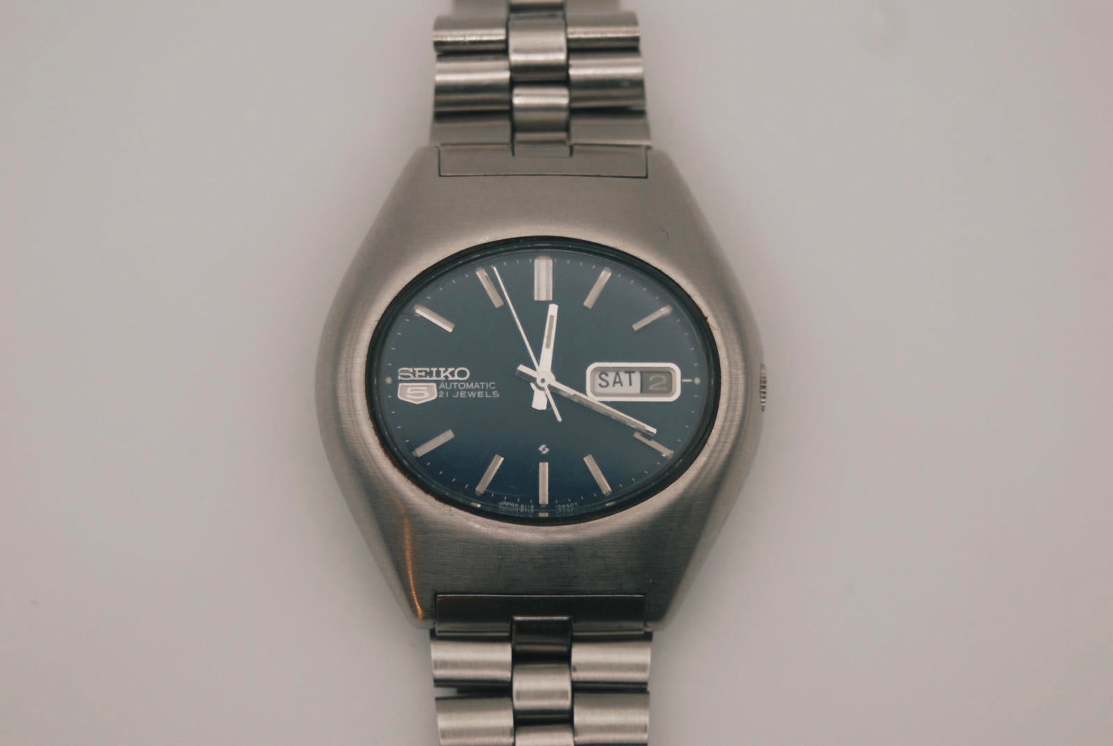 Seiko 5 6119-5420 Automatic Day Date Blue Dial Original Bracelet