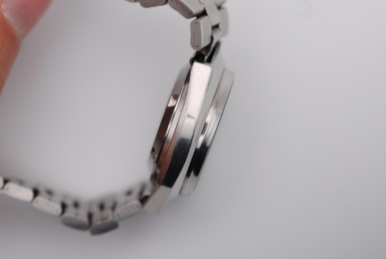 Enicar Ladies Ocean Pearl Automatic Stainless Steel Watch 28mm