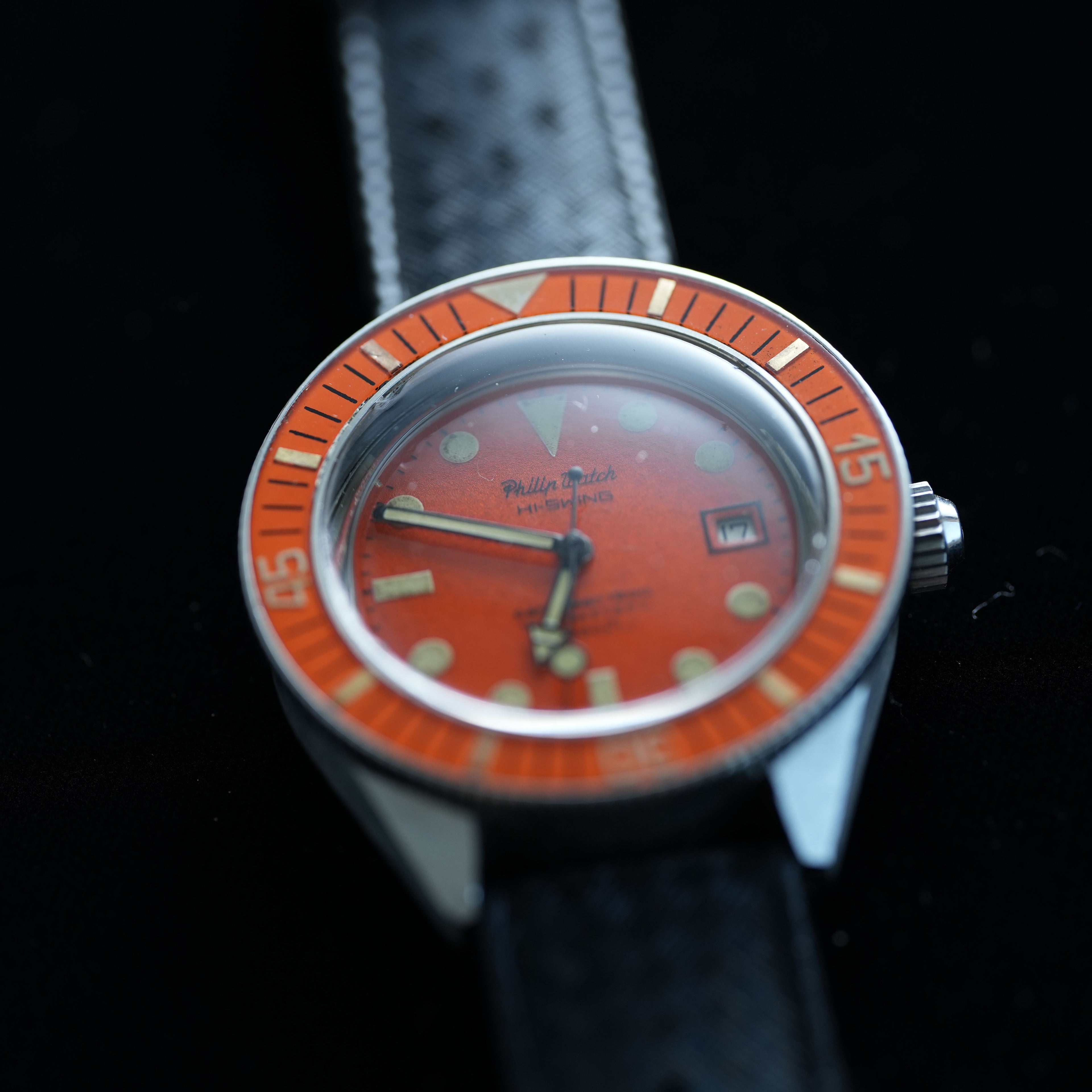 Philip Watch Caribbean 1500 Orange 715 Case Bakelite Bezel