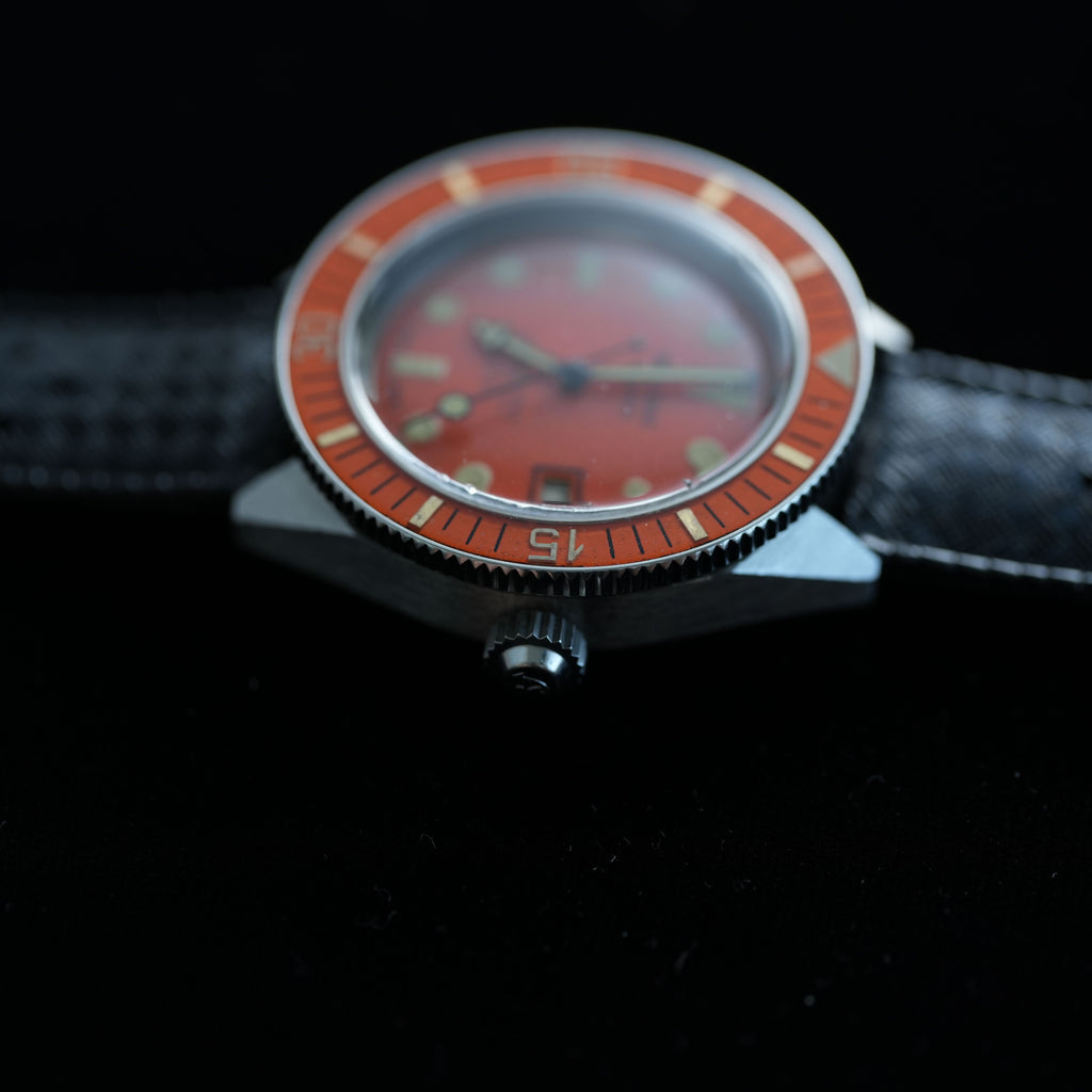 Philip Watch Caribbean 1500 Orange 715 Case Bakelite Bezel