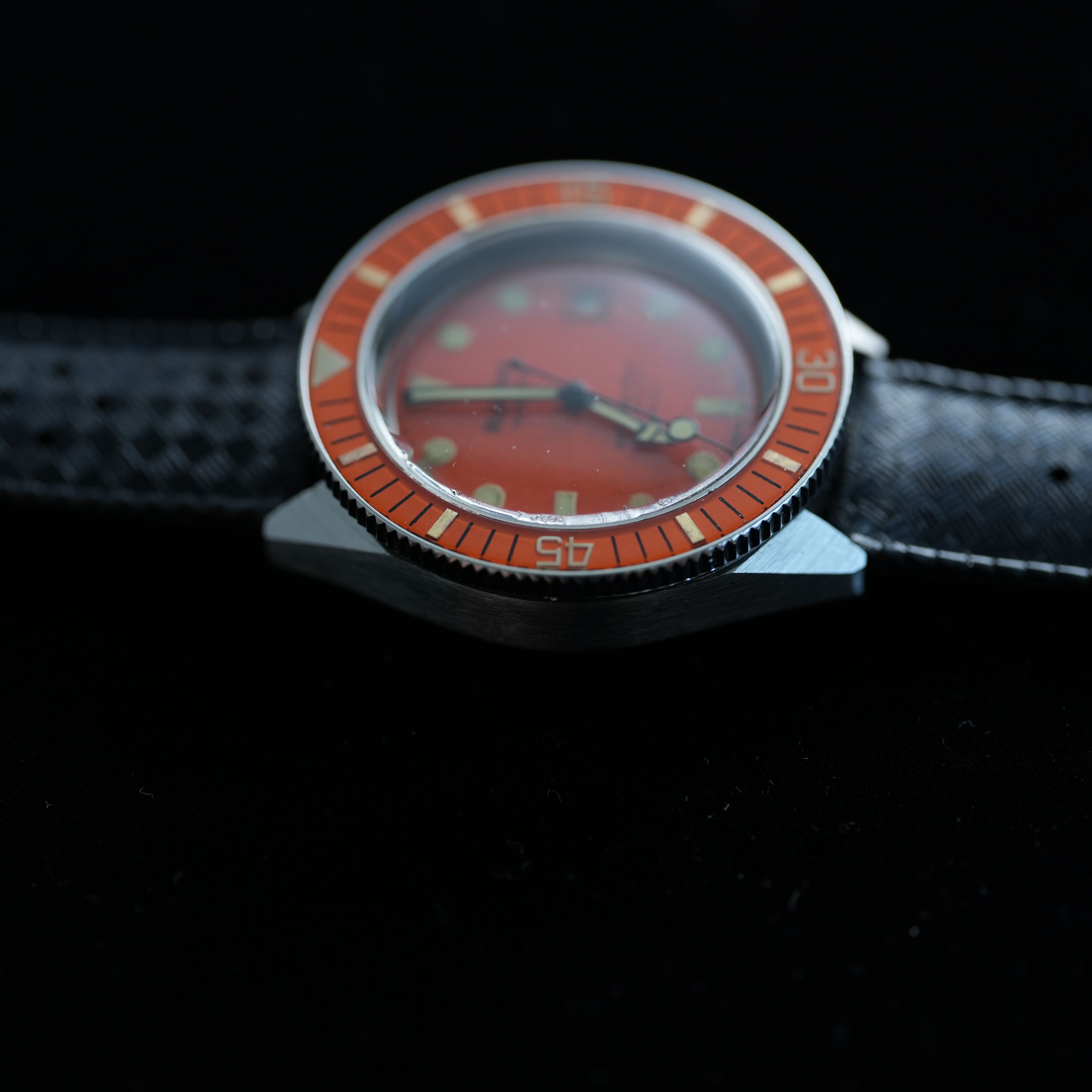 Philip Watch Caribbean 1500 Orange 715 Case Bakelite Bezel