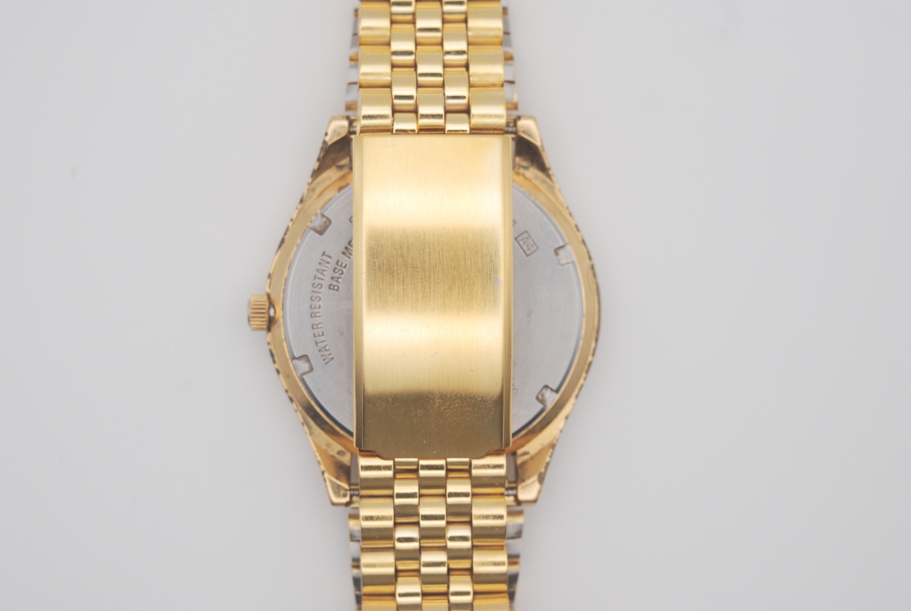 Seiko Quartz 7N43-9048 36mm