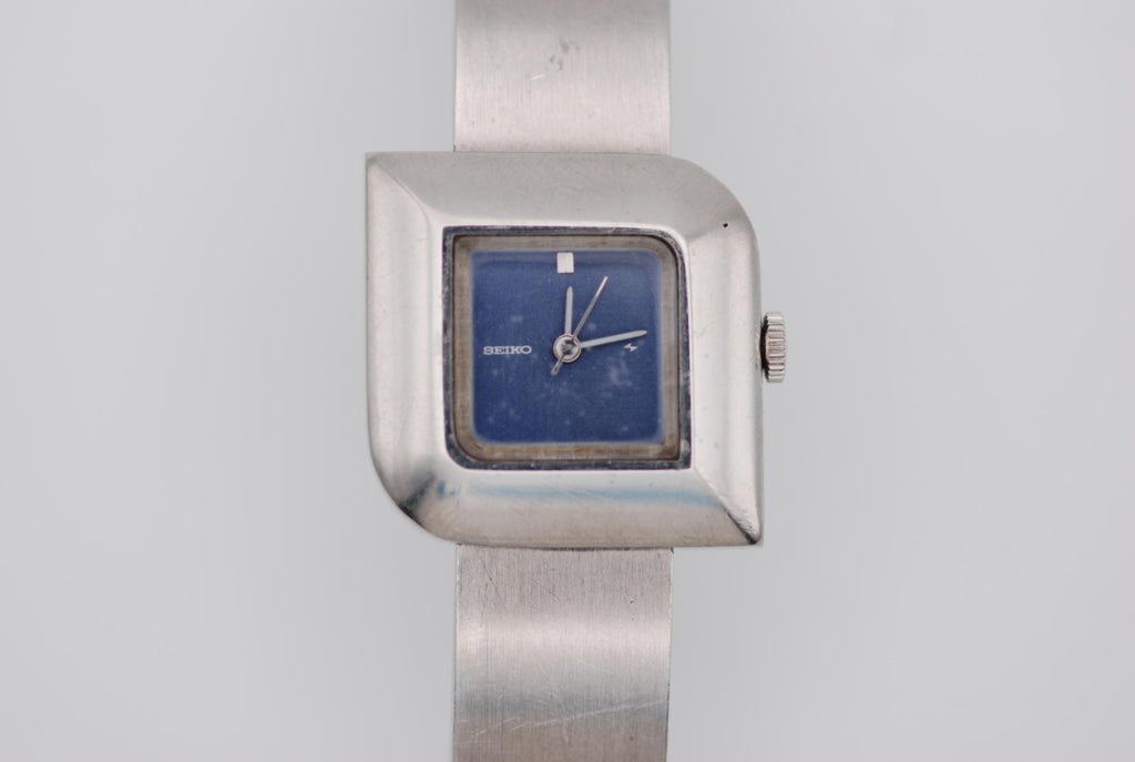 Seiko Silver Angel Manual Wind Ladies Watch Leaf Shape Blue Dial 1104-7110